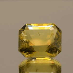 Lemon Quartz gemstone 12.3 carats, natural light yellow octagon-cut, fine quality for jewelry