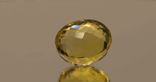 Lemon Quartz gemstone 20.37 carats, natural light yellow oval-cut, premium quality for jewelry