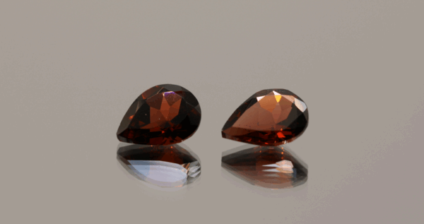 Natural spessartite garnets, 3.64 carats each, pear cut, orange-red color, untreated, set of 2