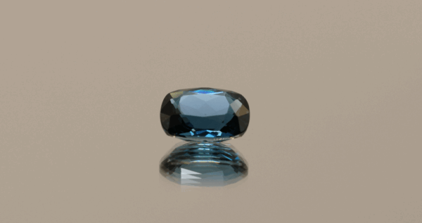 London blue cushion-shaped topaz, 3.52 carat, 10 × 8.1 × 4.9 mm, no treatment, unknown origin.