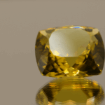 Lemon Quartz gemstone 17.36 carats, natural light yellow square cushion cut, fine quality loose stone