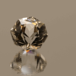 Faceted colorless Topaz gemstone, octagon cut, 8.5 carats, excellent clarity, ideal for fine jewelry.