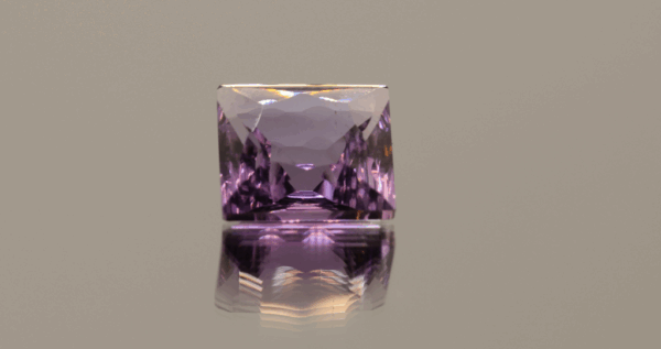 Natural square cut amethyst gemstone with purple violet color, 12.80 × 12.30 mm