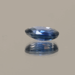 Blue sapphire online, oval, heat treated, unknown origin, 1.54 carat, dimensions 8.2 × 5.89 × 2.95 mm, AIG certified.