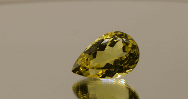Lemon Quartz gemstone 12.21 carats, natural light yellow pear-cut, premium quality for jewelry