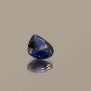 Blue pear-shaped sapphire, 0.77 carat, 6.99 × 5.10 × 2.69 mm, heat-treated, unknown origin, AIG certified.