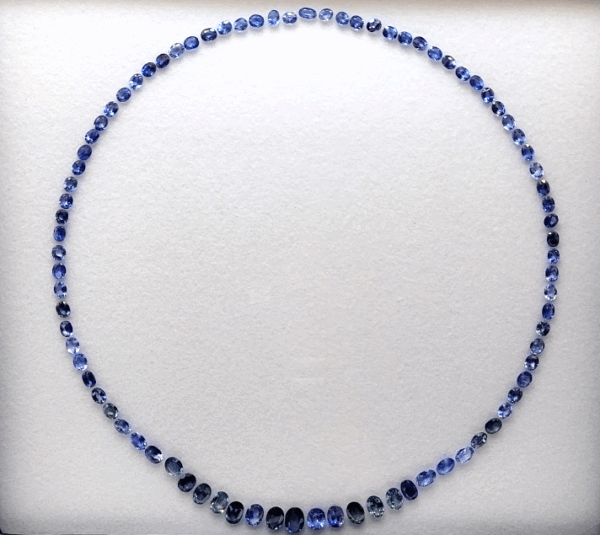 Cornflower Blue Sapphire Necklace Jewelry Set 85 Oval-Cut Sapphires 40 Carats Luxury Jewelry