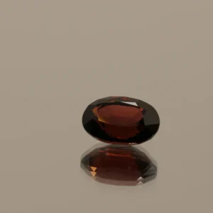 RED SPINEL OVAL 1.5 CT