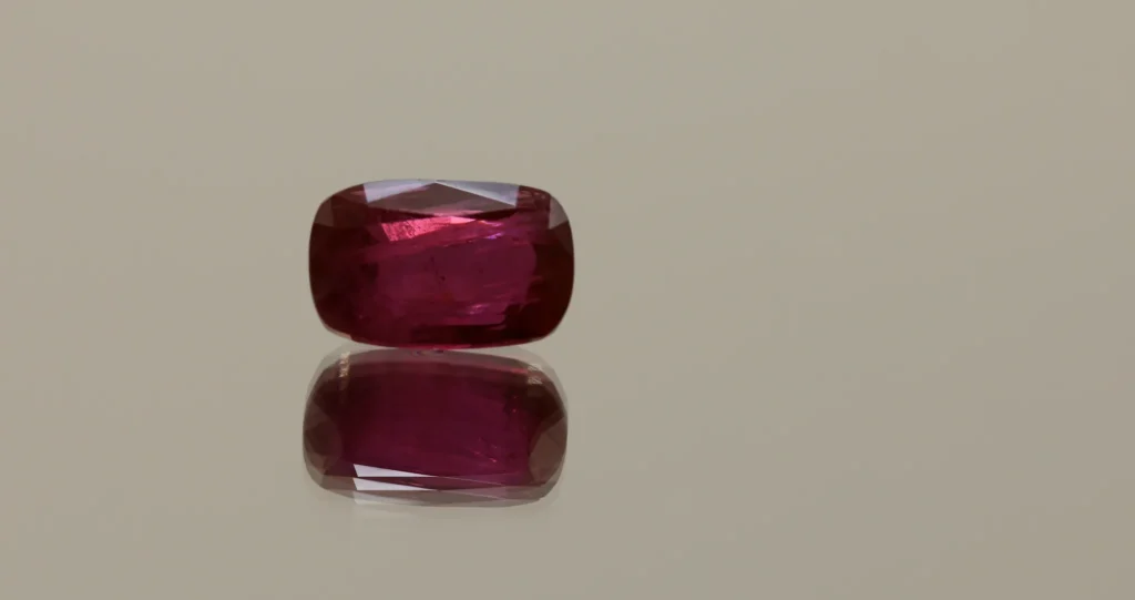 Natural red ruby, rectangular cushion, 3.32 ct