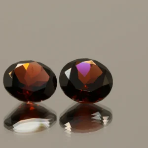 GARNET ROUND	4.12 CT