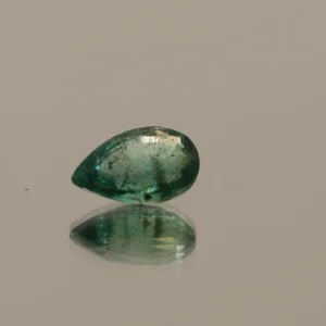 GREEN EMERALD CUT PEAR 1.13 CT