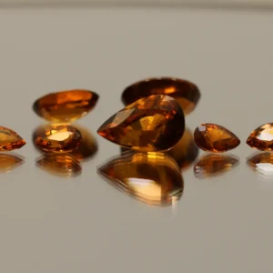 GARNET MIXED 8.7 CT